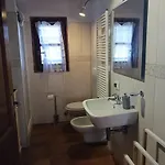 Leccino E Moraiolo Apartment *