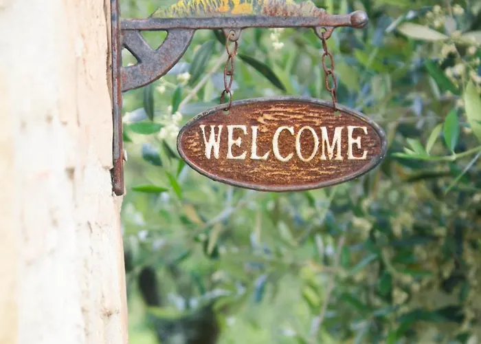 Leccino E Moraiolo Apartment *